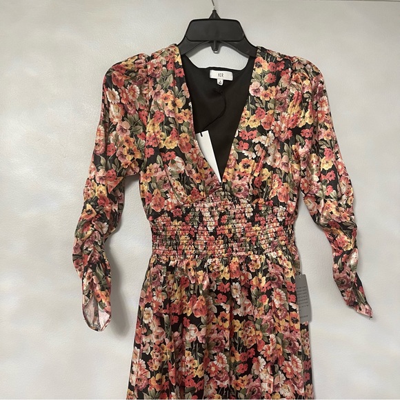 NSR Valerie Long Sleeve Dress In Coral Multicolor - New With Tag - Reemoly - Picture 6 of 10